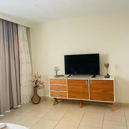 Sunny Apartment, Mar, Tenerife بالم مار